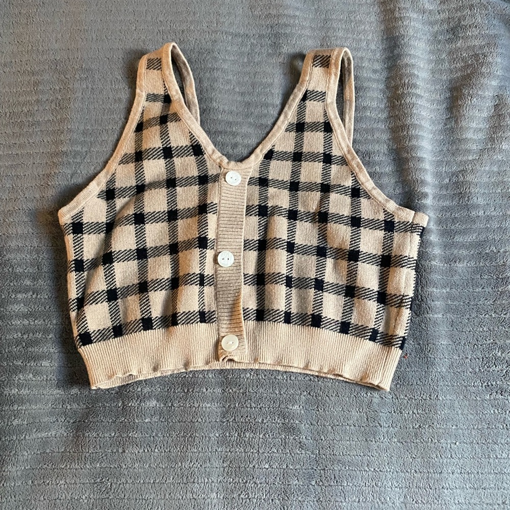 Crop top